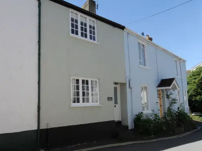 17 Mill Green