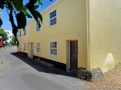 4/5 Georges Square