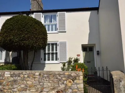 Bay Tree Cottage - Charmouth