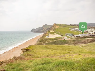 Beach Retreat - Eype