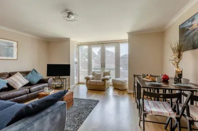 Bowleaze Beach Apartment