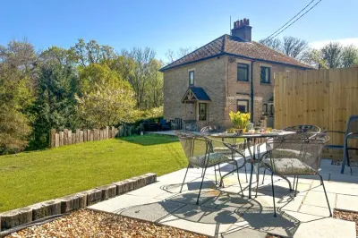 Cliffords Cottage