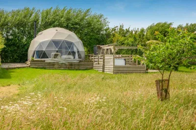 Geodesic Dome - Dorset View