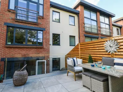 Harbour Heights