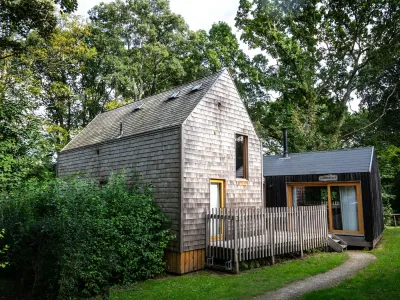 Lodge 6
