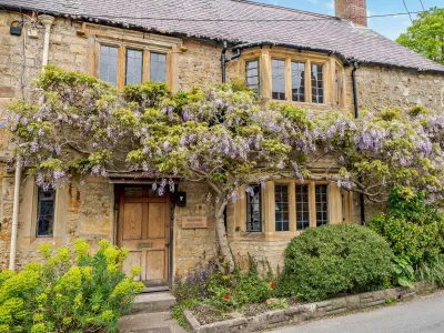 Manor Cottage - Beaminster