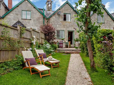 Melbury Cottage