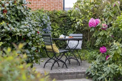 Periwinkle Cottage - Bridport
