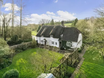 Plush Cottage