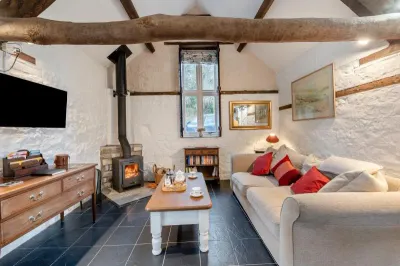Rose Barn - Southover