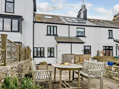Sea Shanty Cottage