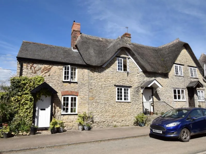 Snowdrop Cottage - Thornford