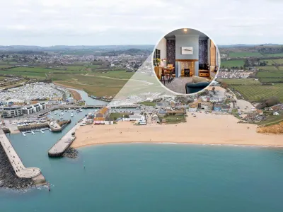 The Harbourside - West Bay