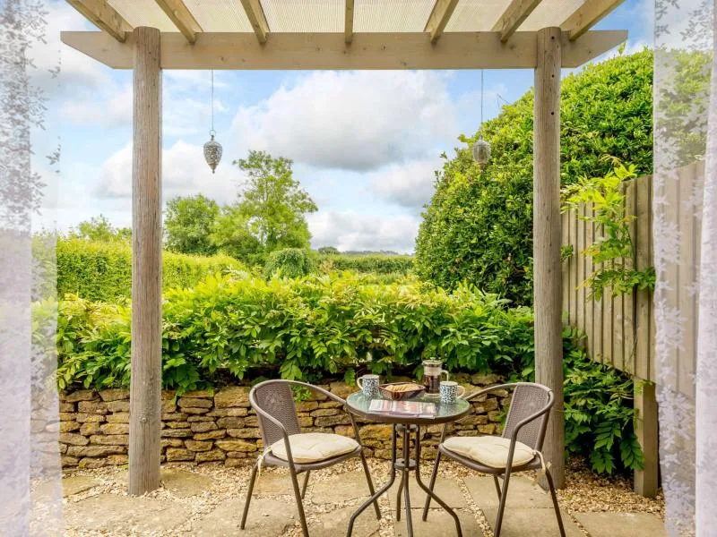 The Studio At Coking Farm Fishery