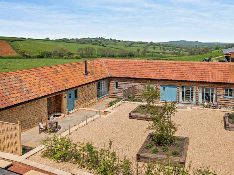 Well Cottage - Stoke Knapp Farm